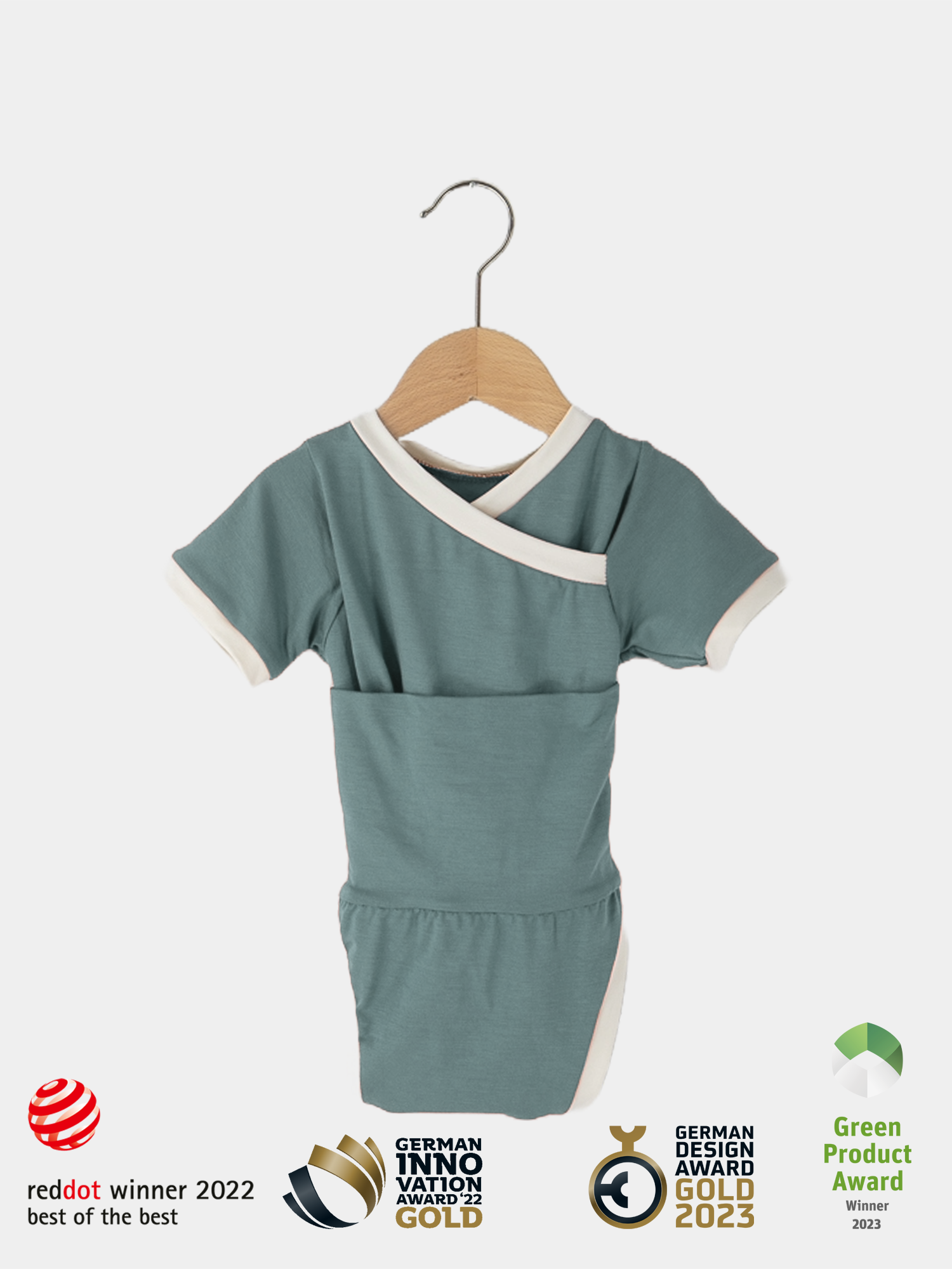 Kurzarm Loopbody Bambusviskose -Ozean auf einer Schaukel, zeigt ein weiches, elastisches Design ohne Knöpfe, ideal für Babys im Sommer. Der atmungsaktive Stoff schmiegt sich sanft an.