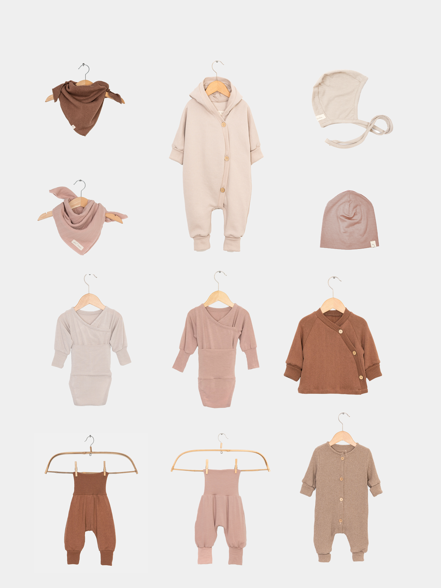 Baby Erstausstattung Set Klein: Enthält Baby body, babyKnicker, Kuschelanzug, Minioverall, Tücher, Beanie und Bindemützchen aus Kaschmir-Mix und Strick.
