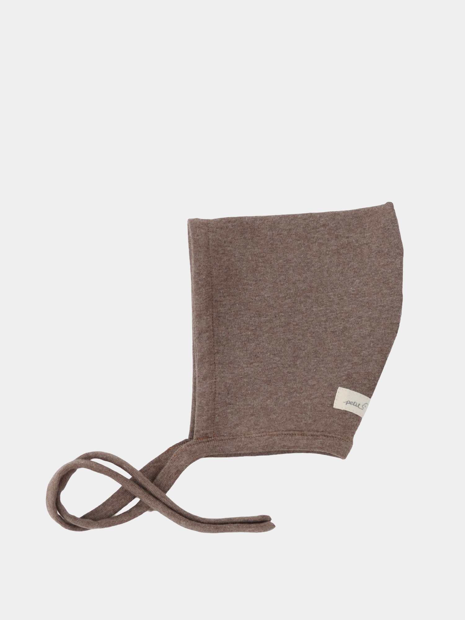 Zwergenmütze Feinstrick - Praline Meliert: Weiche, elastische Babyhaube mit quadratischem Kronenteil, langen Kinnbändern und kleinem Stoffetikett an der Seite, ideal für Übergangszeiten, schützt vor Wind.