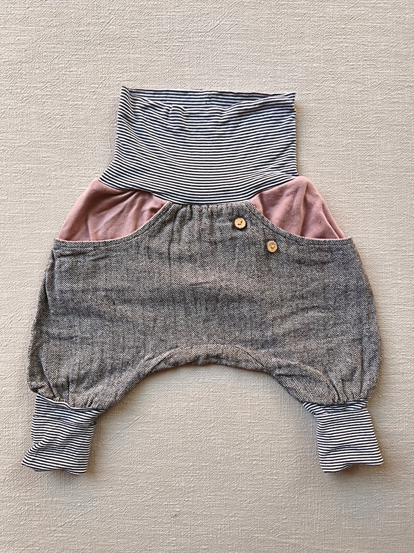 Knickerbocker Fischgrat Rose Gr. 6M