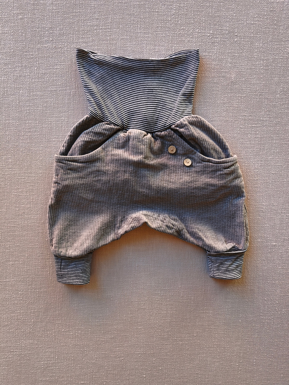 Knickerbocker Breitcord Maus Gr 1Y