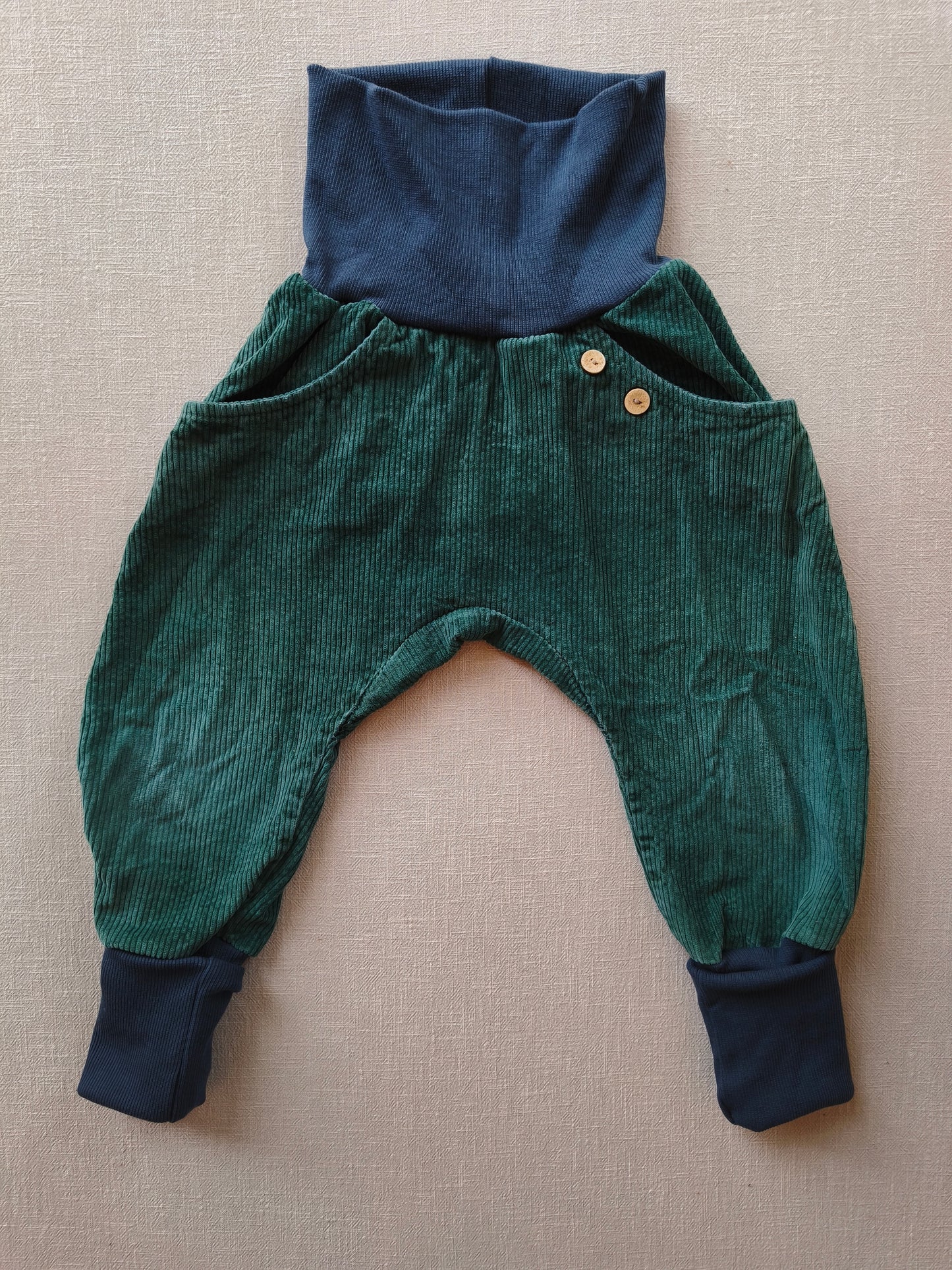 Knickerbocker Breitcord Jade Gr 4/5Y