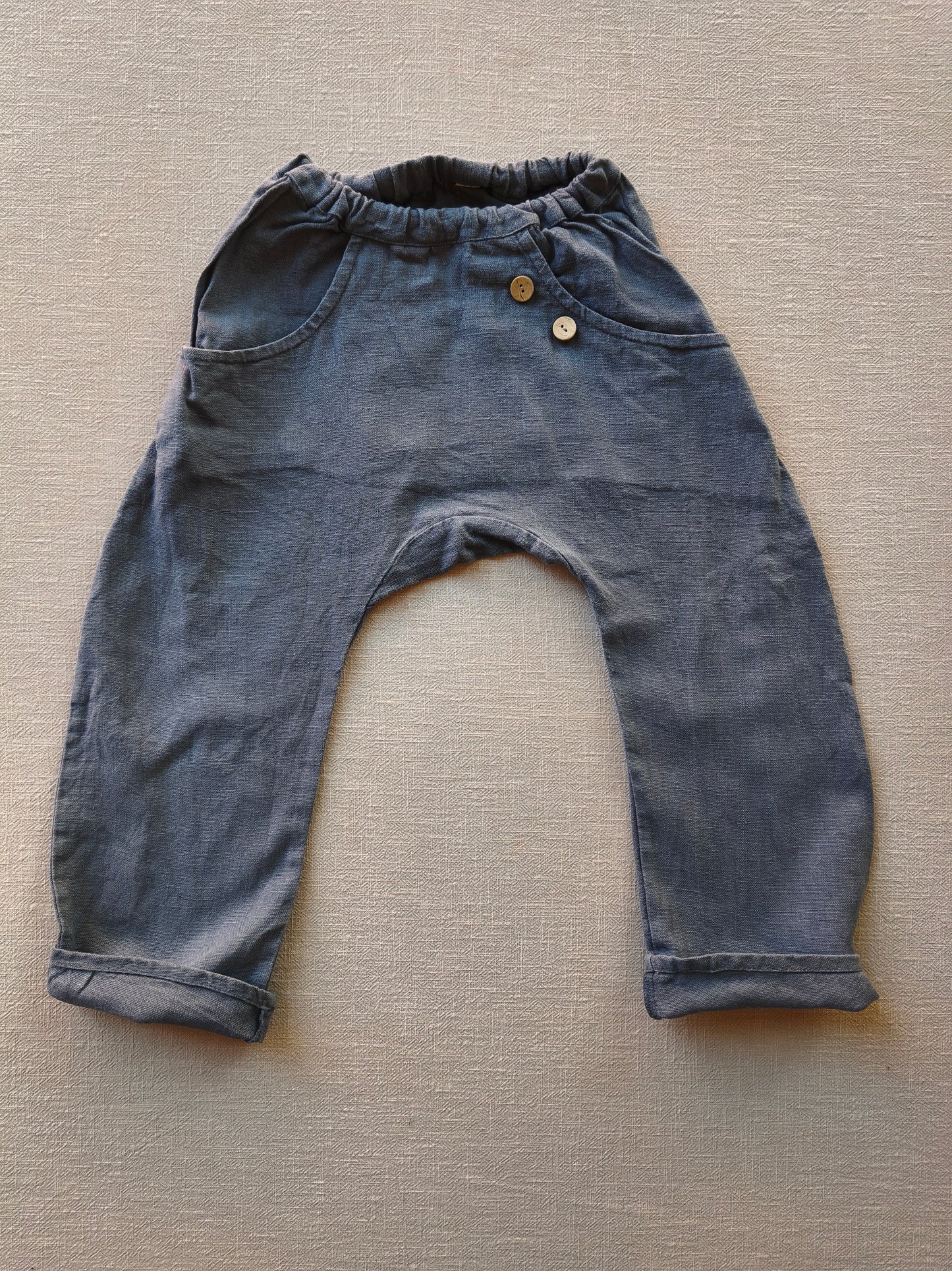 Sommerknicker Leinen Blaubeere Gr 4/5Y