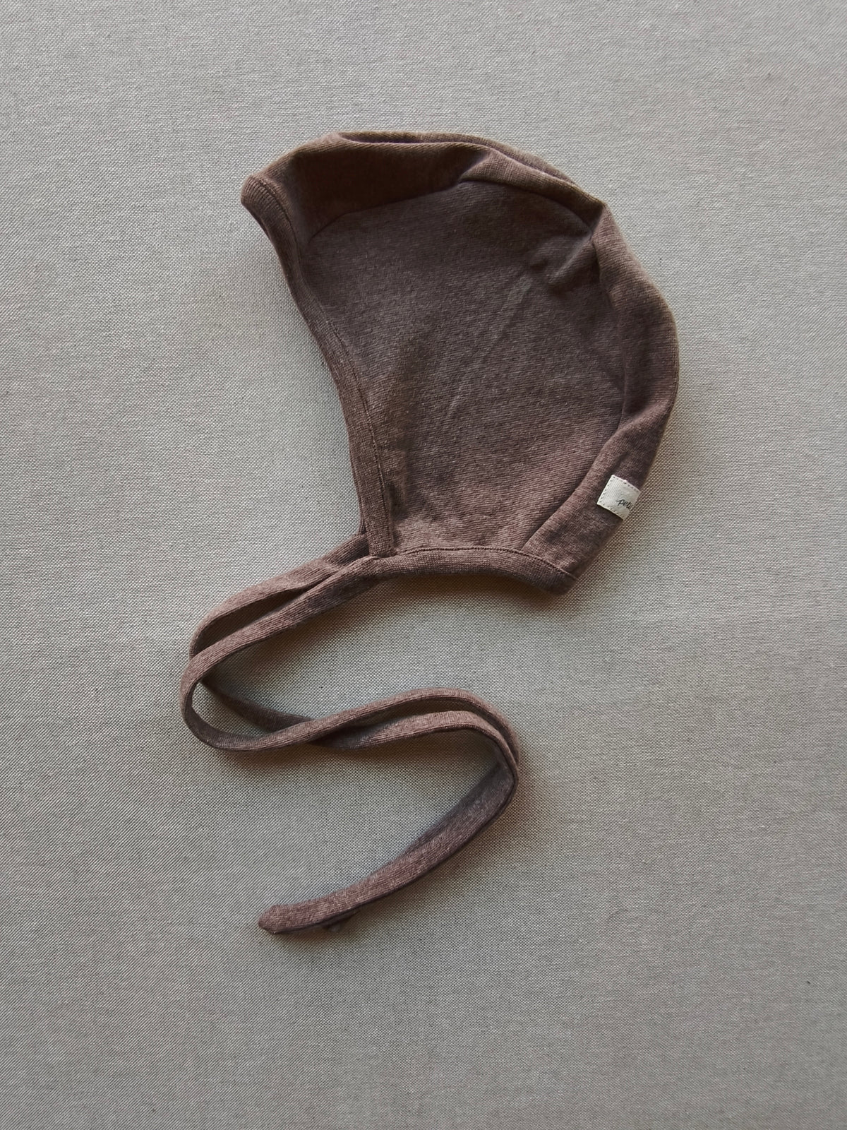 Babyhäubchen Feinstrick Praline Gr 2-4Y