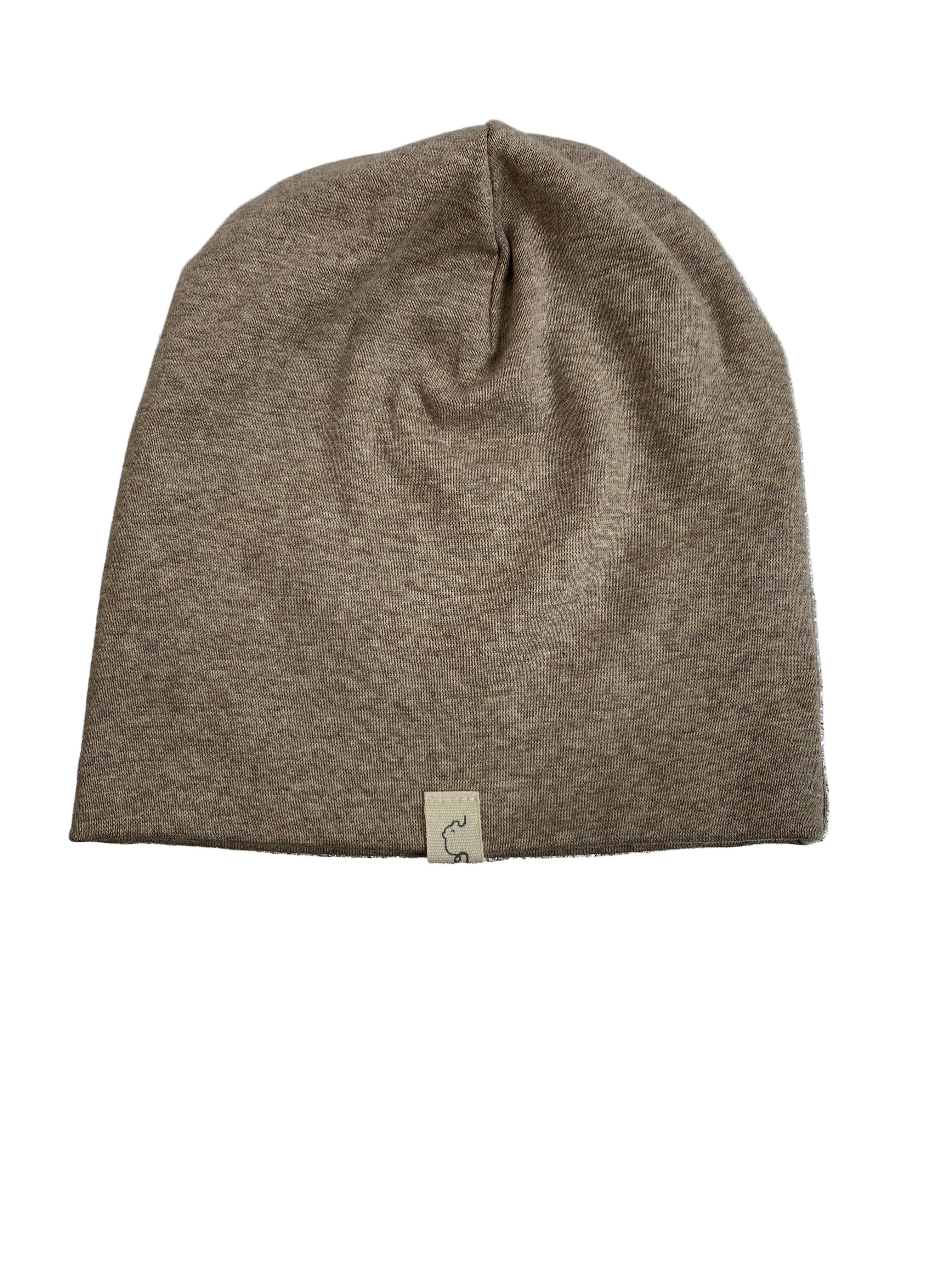 Beanie Feinstrick-Jersey Hafer meliert Gr 0M-6M: Weiche, lässige Strickmütze mit kleinem Tiermotiv auf dem Etikett, ideal für Neugeborene bis 6 Monate.