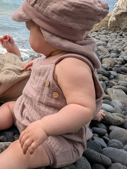 Michel cap organic muslin with neck protection - powder