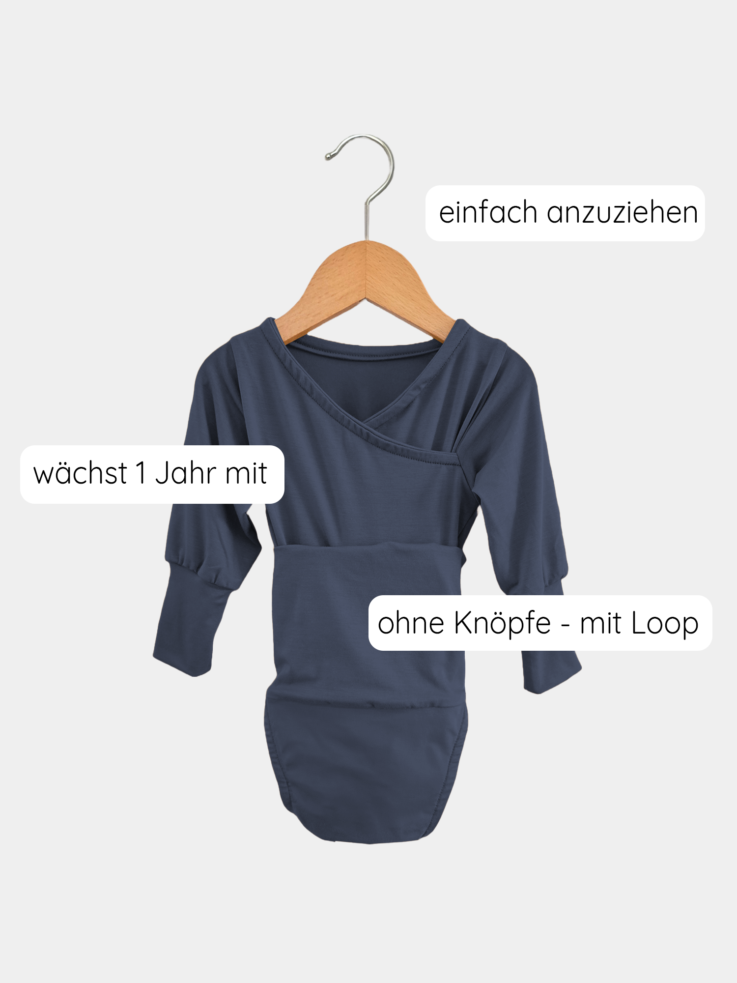 Loopbody Bambusviskose - Blaubeere, zeigt einen weichen, knopf-freien Babybody mit längerem Loop-Design für einfaches An- und Ausziehen, perfekt für Stoffwindeln geeignet.  Erstausstattung Baby und Baby Geschenk zur Geburt.