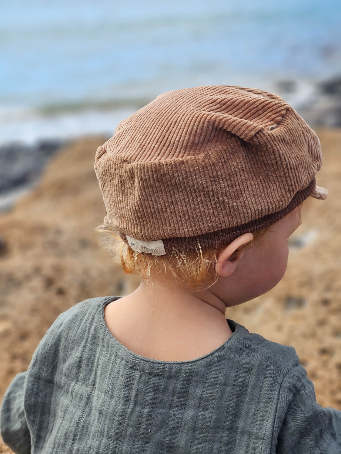 Cappellino Michel in velluto a coste - Cioccolato