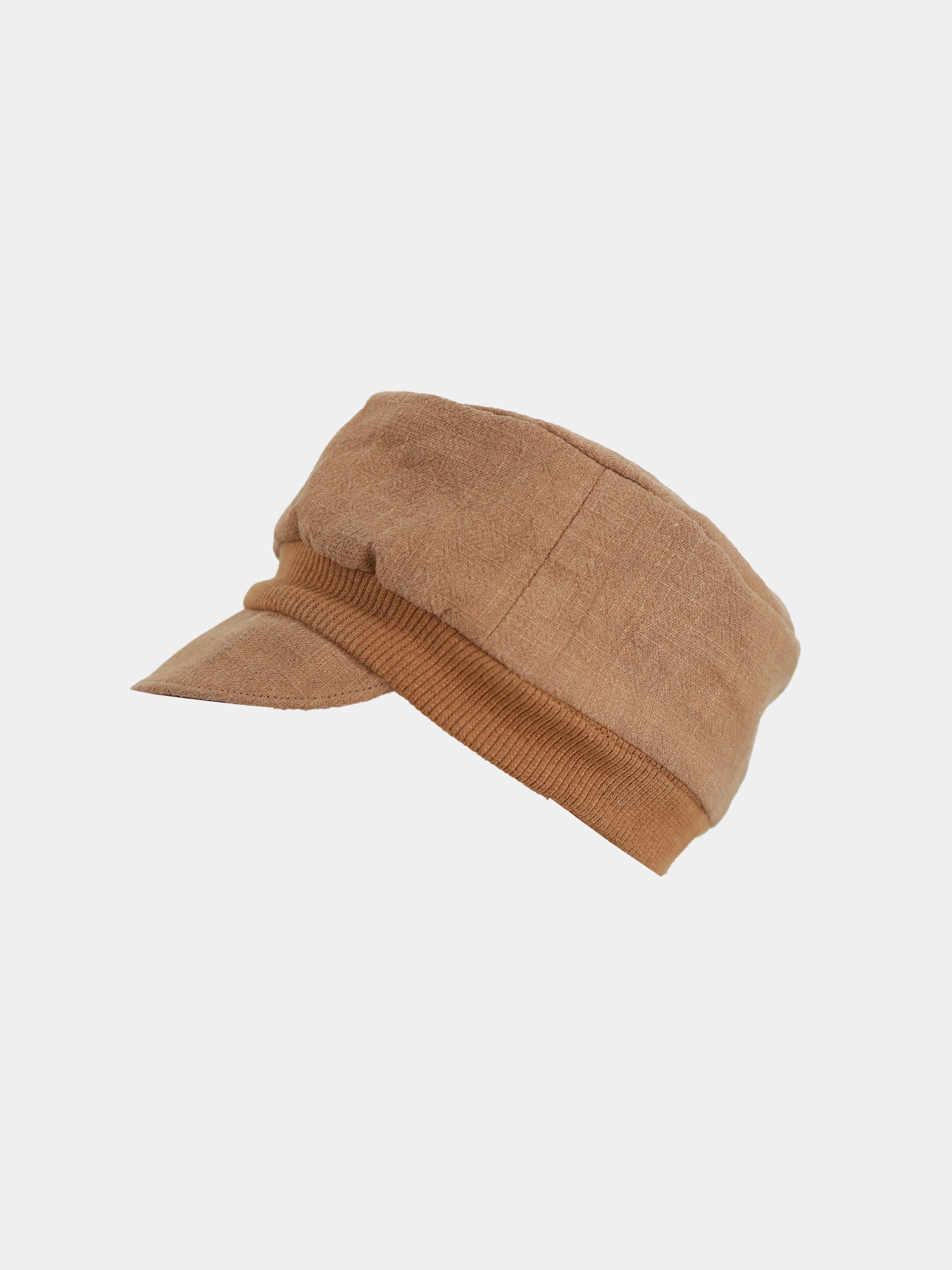 Michelmütze Leinen - Weizen: Eine lässige, hellbraune Schirmmütze mit weichem Leinendesign und kurzem, leicht gebogenem Schirm. Der elastische, gerippte Rückenbund sorgt für eine bequeme Passform.