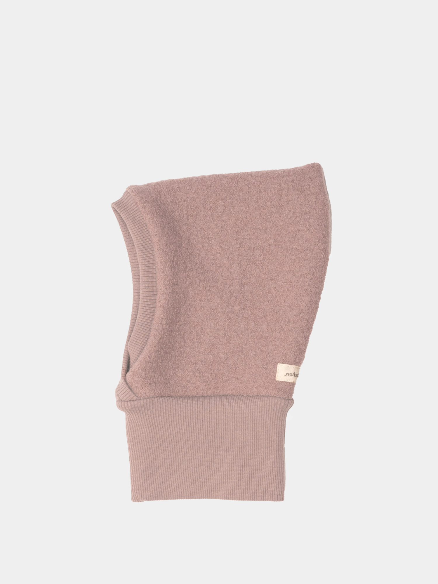 Schlupfmütze Wollwalk - Puder: Einteiliges, rosafarbenes Winter-Accessoire aus weichem Wollwalk mit Bio-Jersey-Futter. Bedeckt Kopf und Hals, mit geripptem Strickbund und kleinem Etikett am Saum.