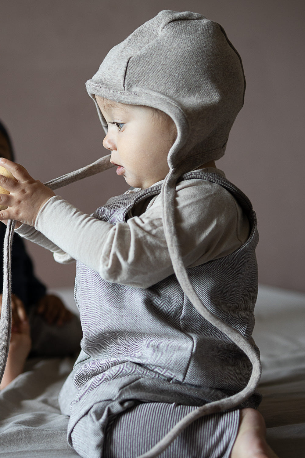 Baby Häubchen Feinstrick