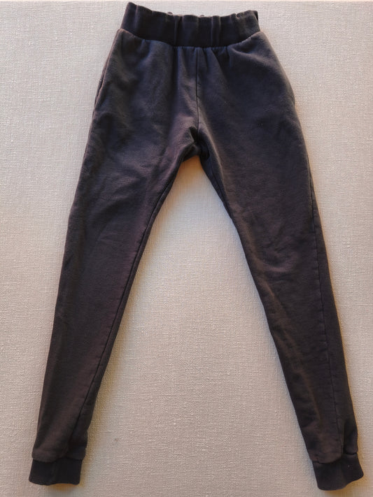 Jogger Bio Sweat Ruß Gr 8/9Y