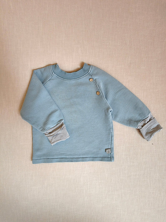 Knopfpulli Sweat Himmelblau Gr. 1