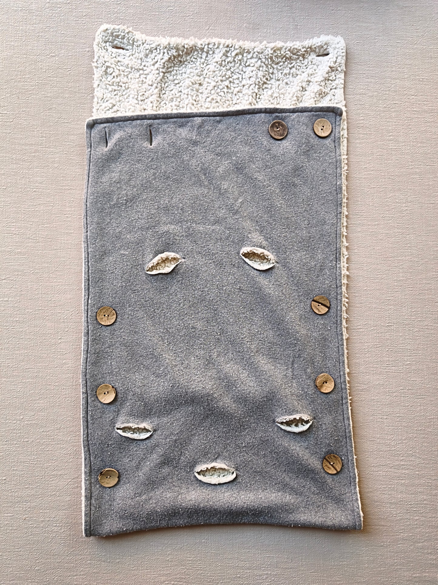 Kinderwagen Fußsack Strick Maus mit Teddyfutter