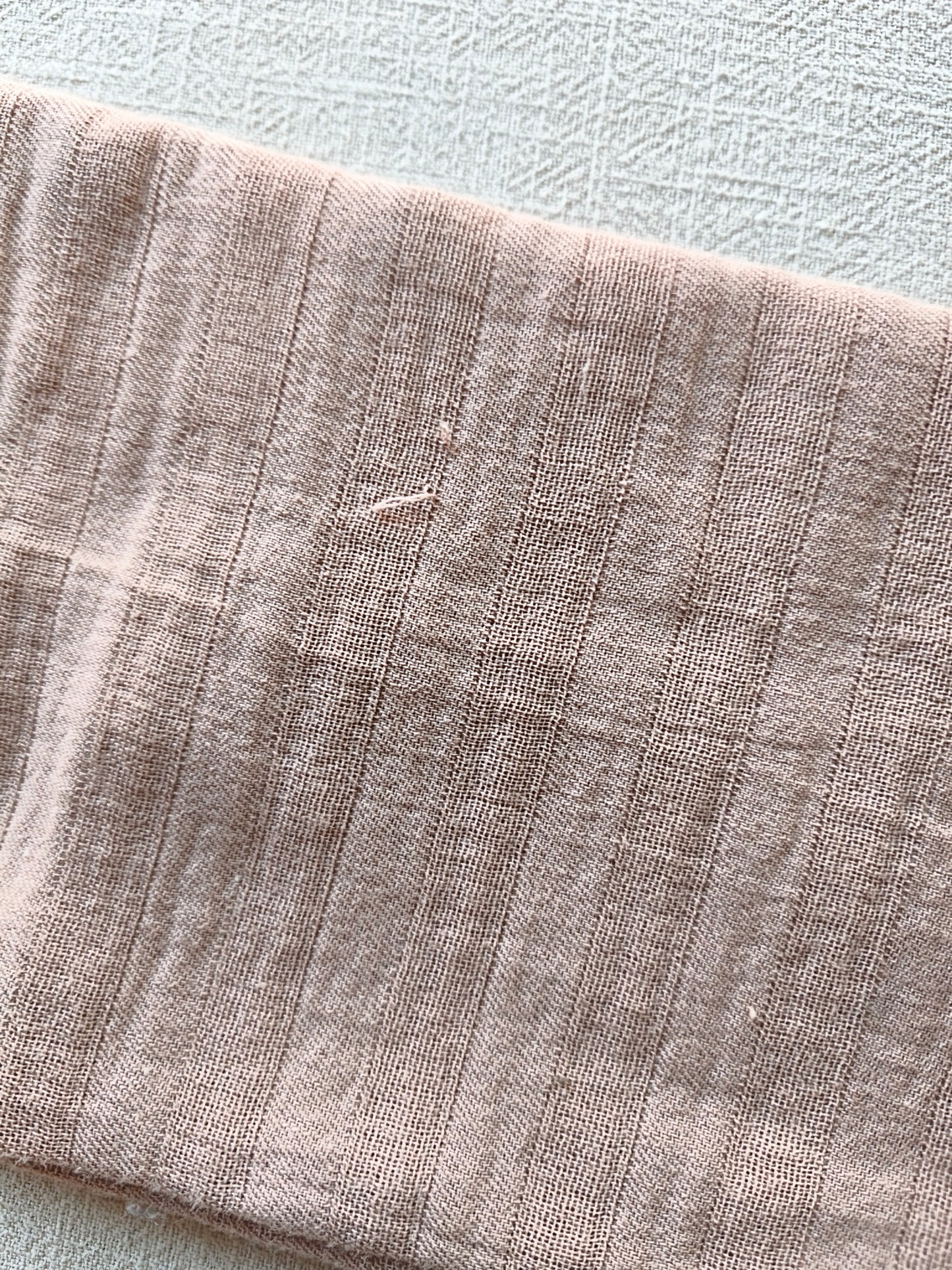 Kleines Tuch Musselin Puder mit Fadenzieher