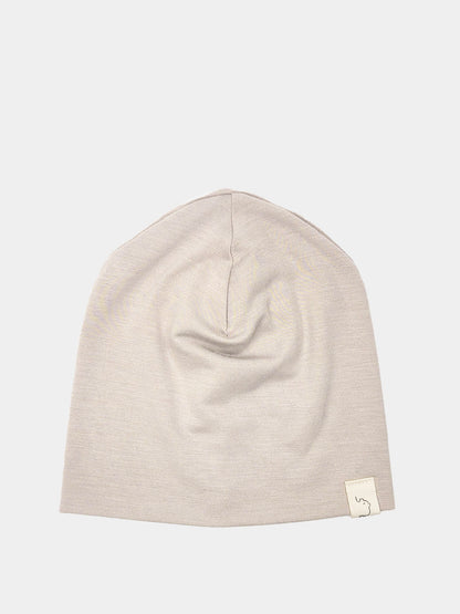 Beanie Kaschmir-Mix - Sand: Hochwertige, handgemachte Beanie aus Kaschmir-Micromodal-Mix, ideal für kühlere Tage, weich und leicht, passt unter Helme und Kapuzen. Perfekter Luxus für jeden Kopf. Erstausstattung Baby